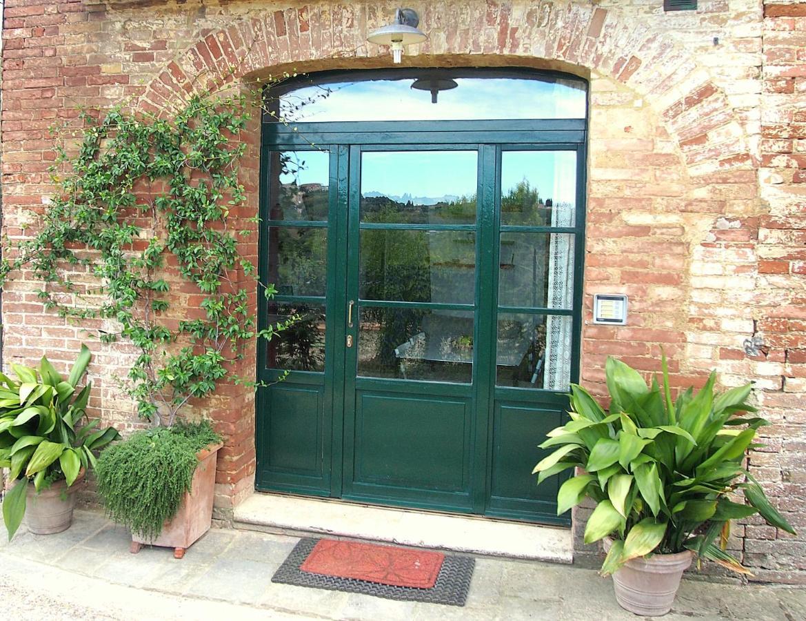 Nell'Antica Torre Di Fronte A Siena Apartment ภายนอก รูปภาพ